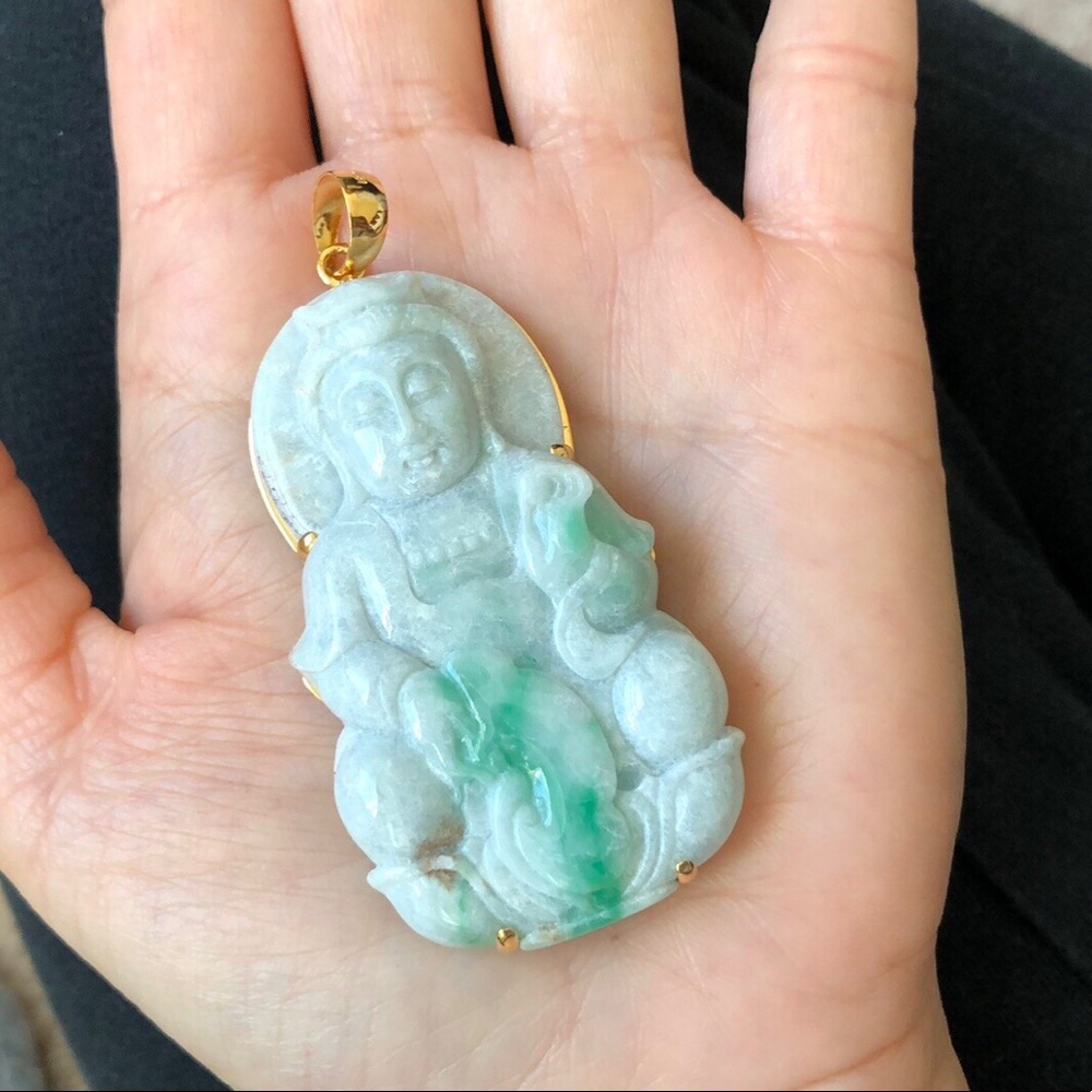18K Solid Gold Lady Kwan Yin Buddha Jade Pendant